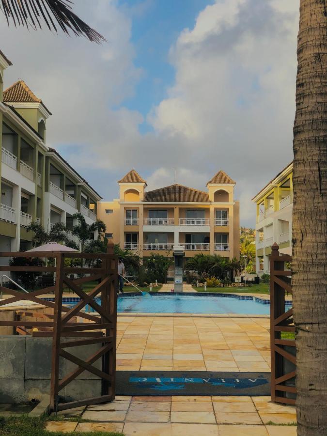 Beach Front Apartment Near Beach Park Форталеза Екстер'єр фото
