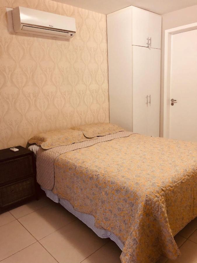 Beach Front Apartment Near Beach Park Форталеза Екстер'єр фото
